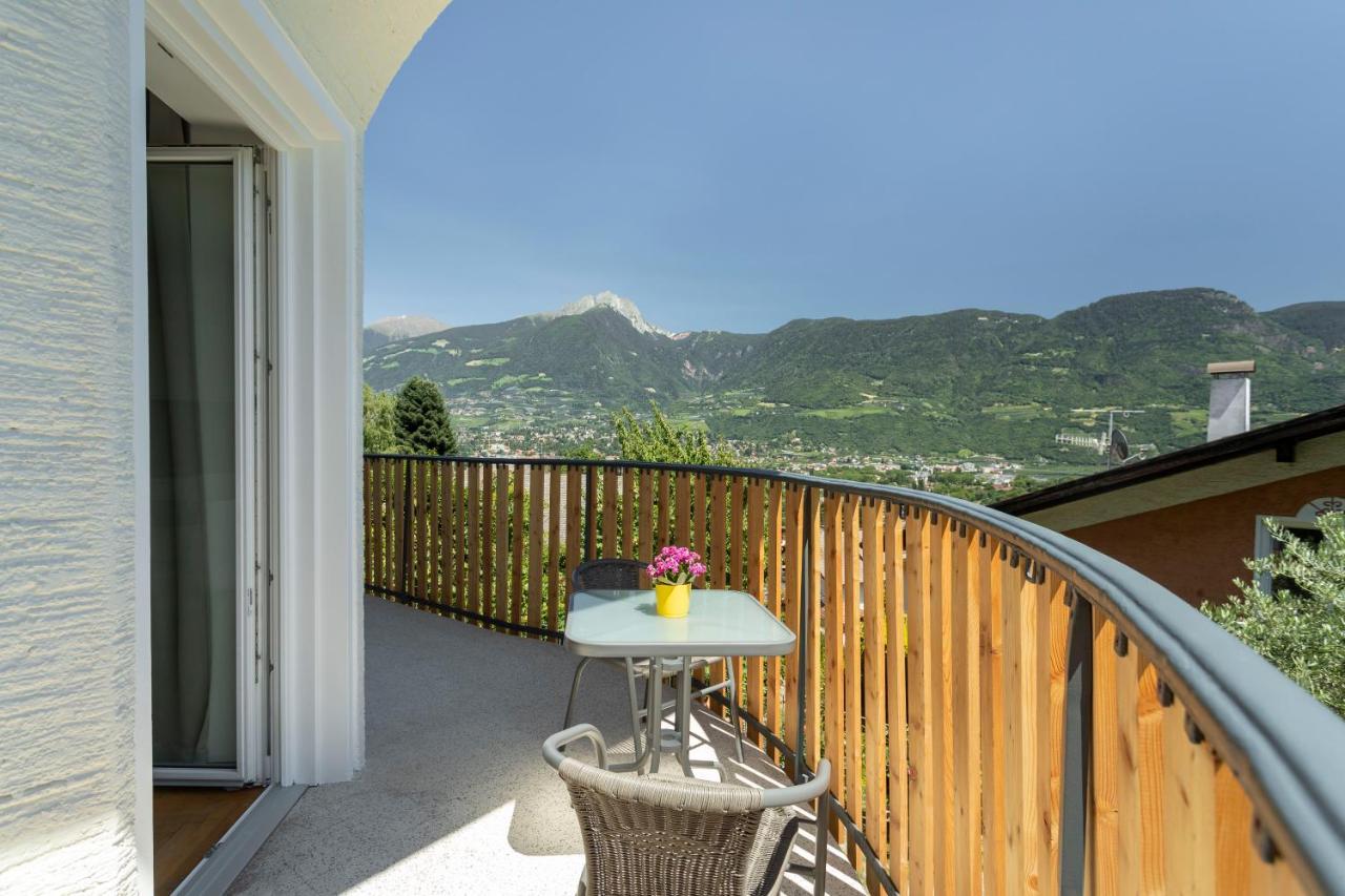 Meranoview Apartments Marlengo Bagian luar foto